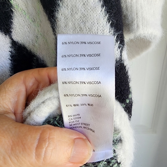 Free People Through the Motions Short Sleeve Argyle Sweater Vest Size Medium - Picture 7 of 8